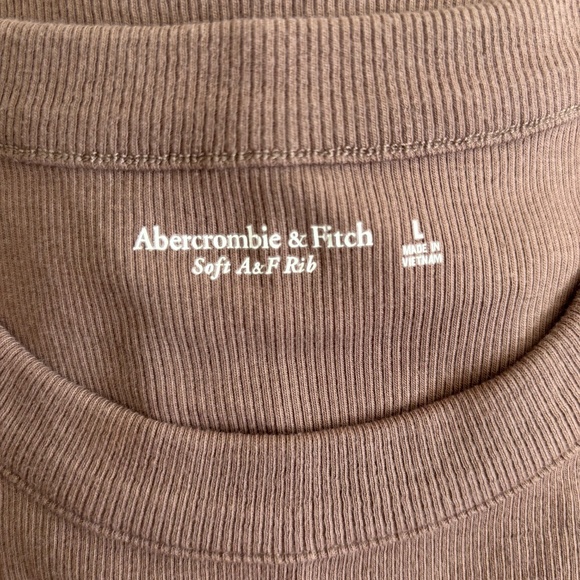 Abercrombie & Fitch Rib Tank in taupe - Picture 4 of 4